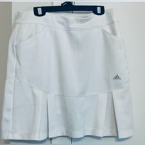 ADIDAS Pull On Cute Bright  White Golf Skort With skirted hem